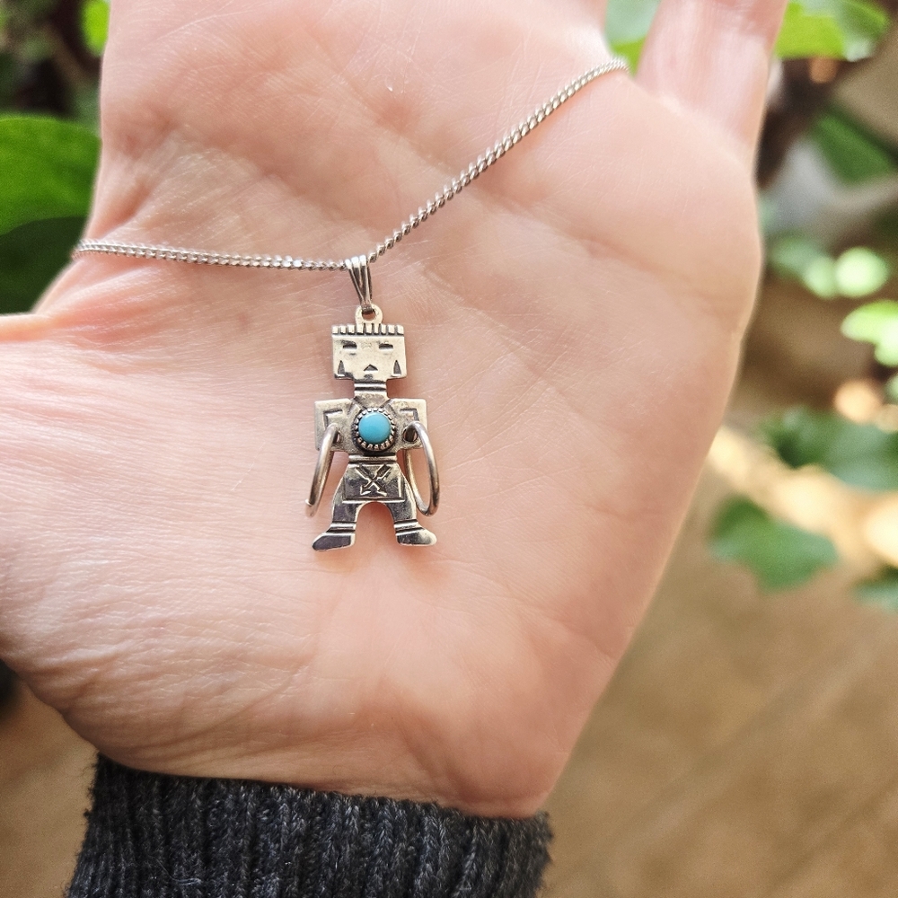 Vintage 925 Sterling Silver Navajo Native American Turquoise Tribal Man Necklace - Picture 11 of 15